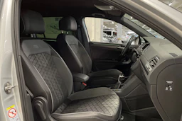 hopea Volkswagen Tiguan 2021 kuva 24.