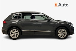 Harmaa Volkswagen Tiguan 2021 kuva 6.