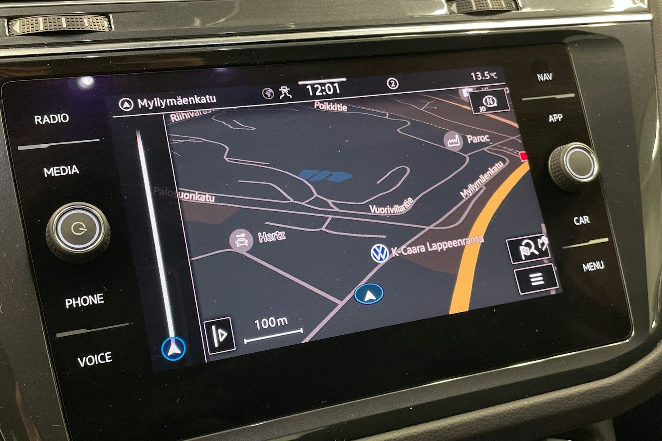 Harmaa Volkswagen Tiguan 2021 kuva 23.