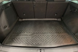 Harmaa Volkswagen Tiguan 2021 kuva 24.