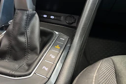 hopea Volkswagen Tiguan 2021 kuva 28.