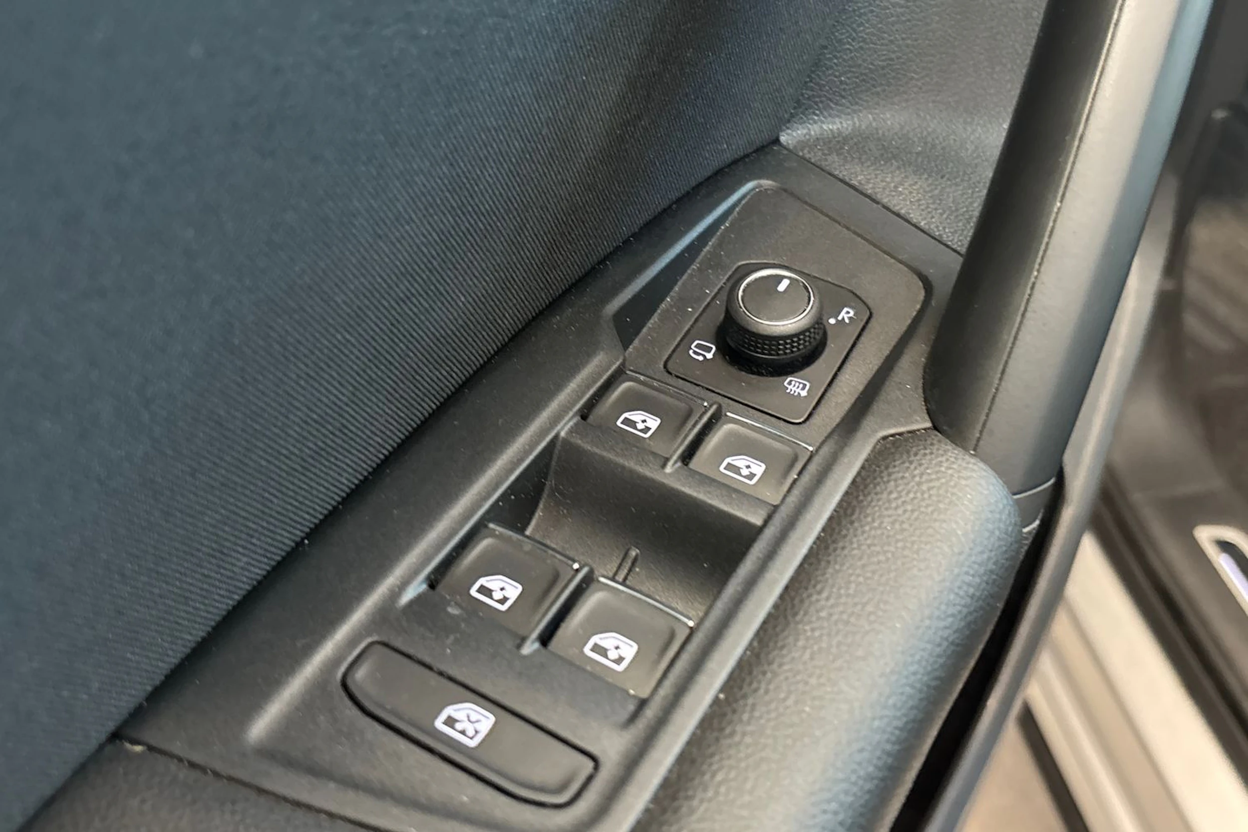 hopea Volkswagen Tiguan 2021 kuva 34.