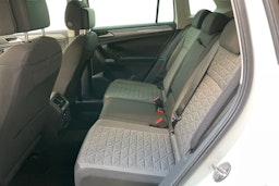 valkoinen Volkswagen Tiguan 2021 kuva 10.