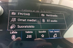 valkoinen Volkswagen Tiguan 2021 kuva 22.