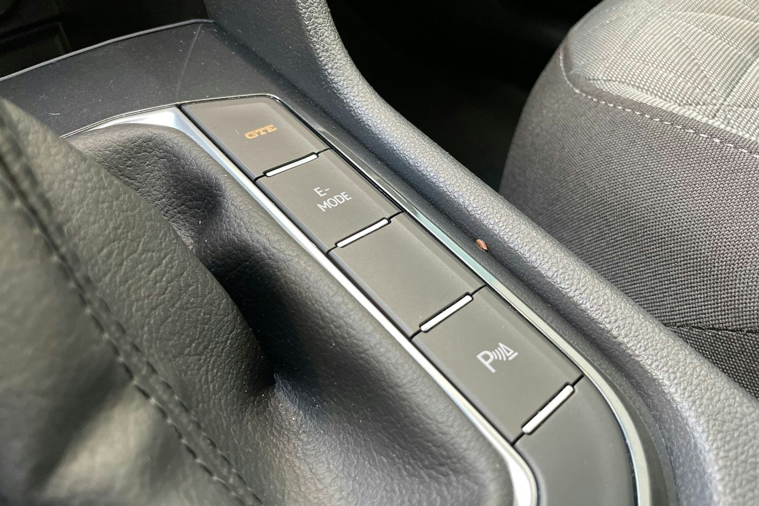 valkoinen Volkswagen Tiguan 2021 kuva 27.