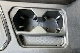valkoinen Volkswagen Tiguan 2021 kuva 28.