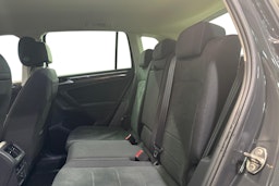 harmaa Volkswagen Tiguan 2021 kuva 10.