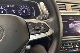 harmaa Volkswagen Tiguan 2021 kuva 17.