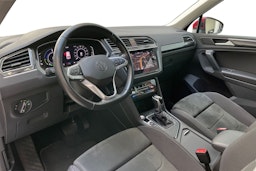 punainen Volkswagen Tiguan 2021 kuva 7.