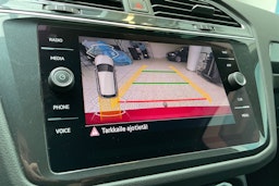 punainen Volkswagen Tiguan 2021 kuva 21.