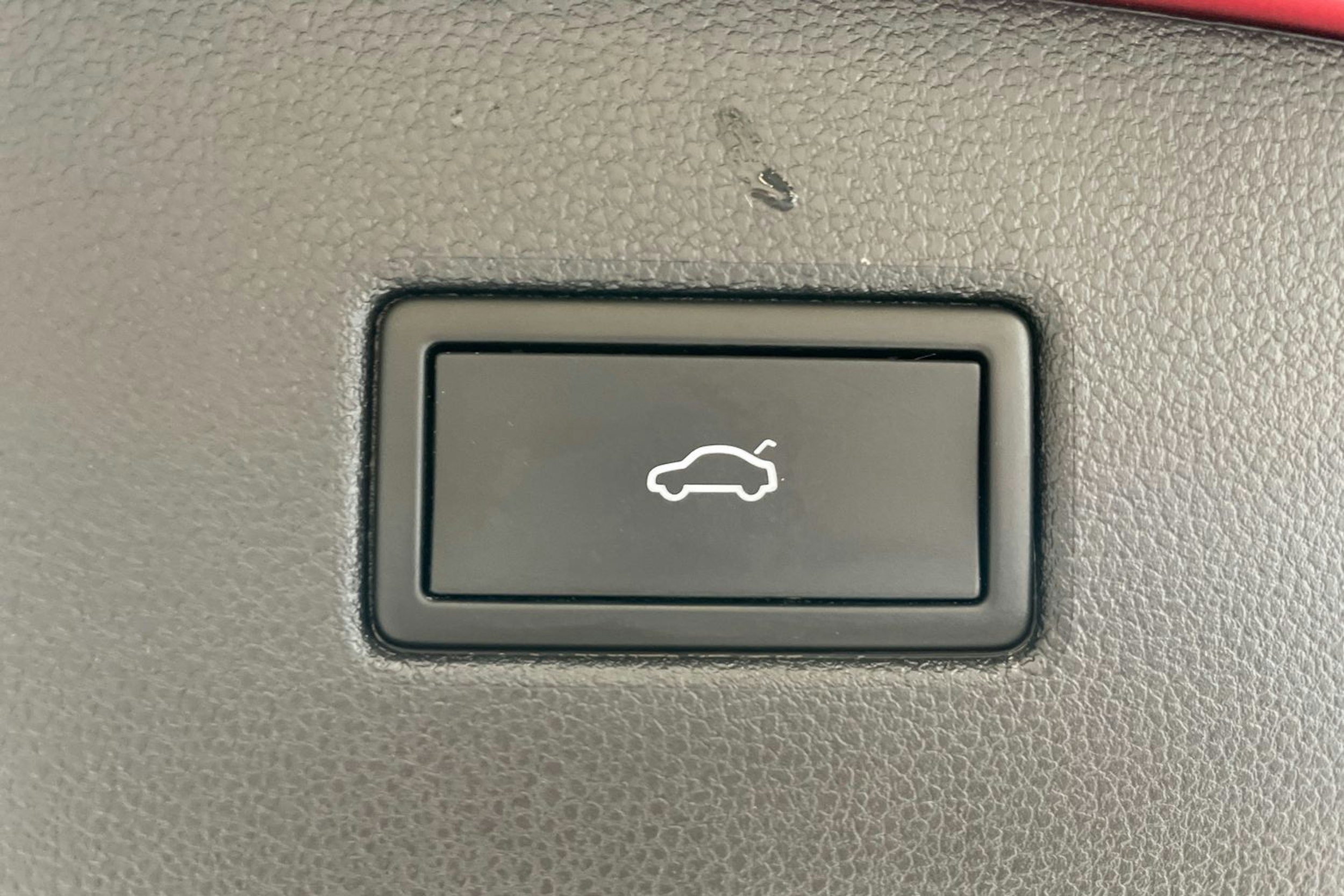 punainen Volkswagen Tiguan 2021 kuva 34.