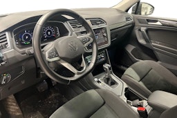 harmaa Volkswagen Tiguan 2021 kuva 3.