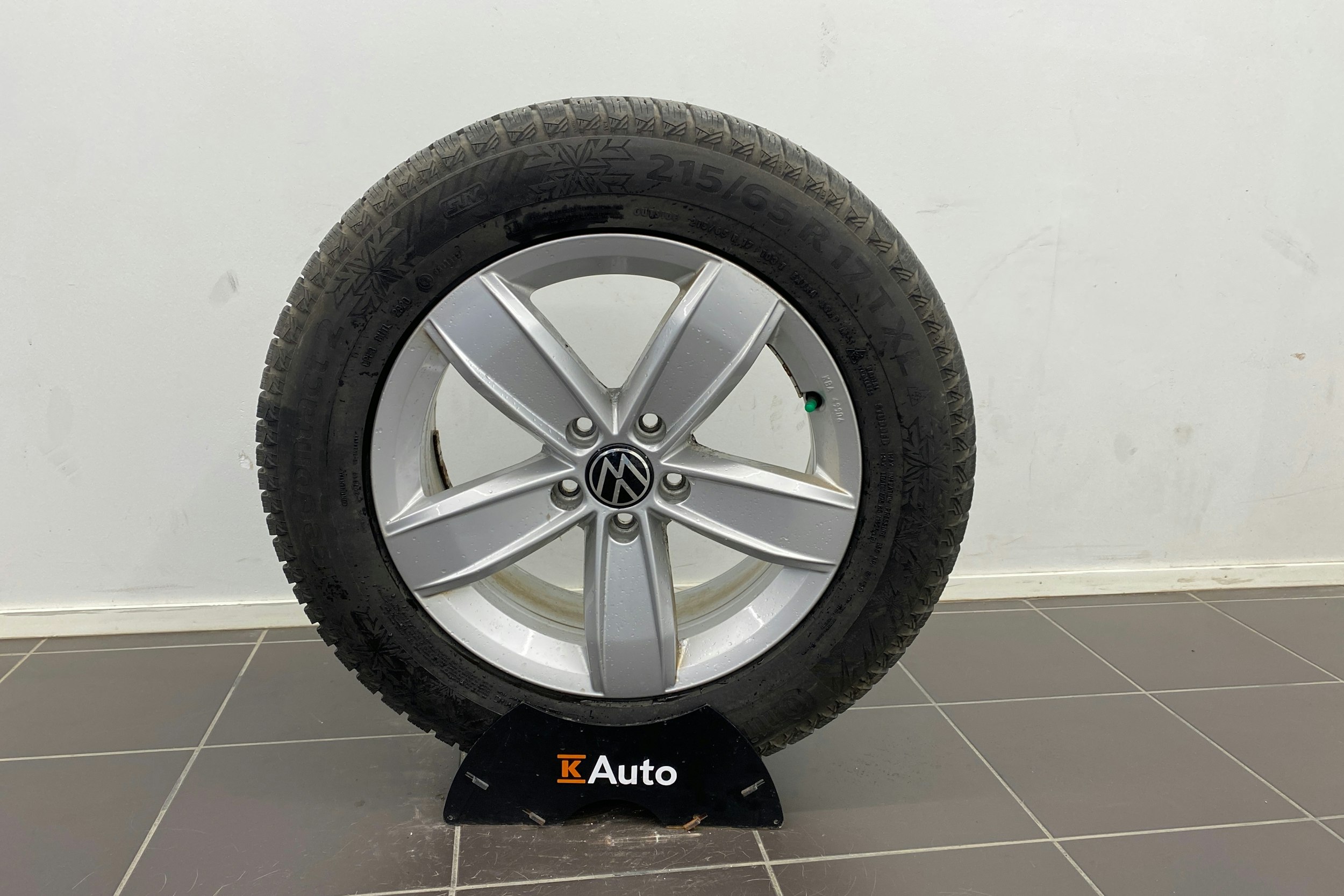 Sininen Volkswagen Tiguan 2021 kuva 10.