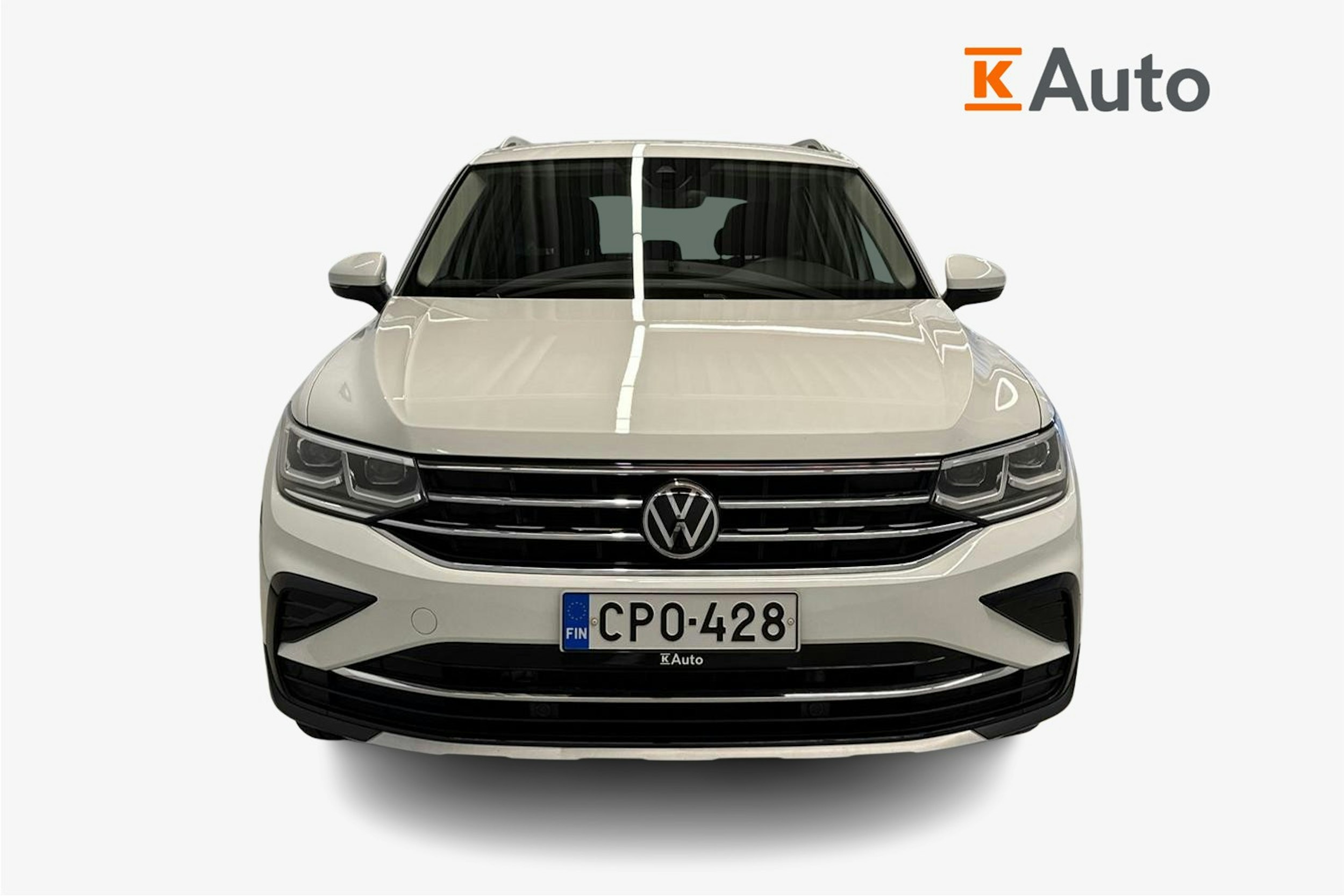valkoinen Volkswagen Tiguan 2021 kuva 5.