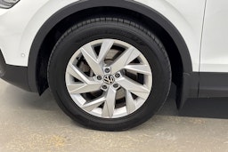 valkoinen Volkswagen Tiguan 2021 kuva 13.
