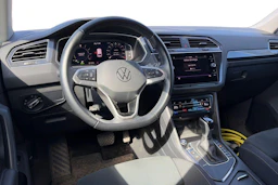 valkoinen Volkswagen Tiguan 2021 kuva 3.