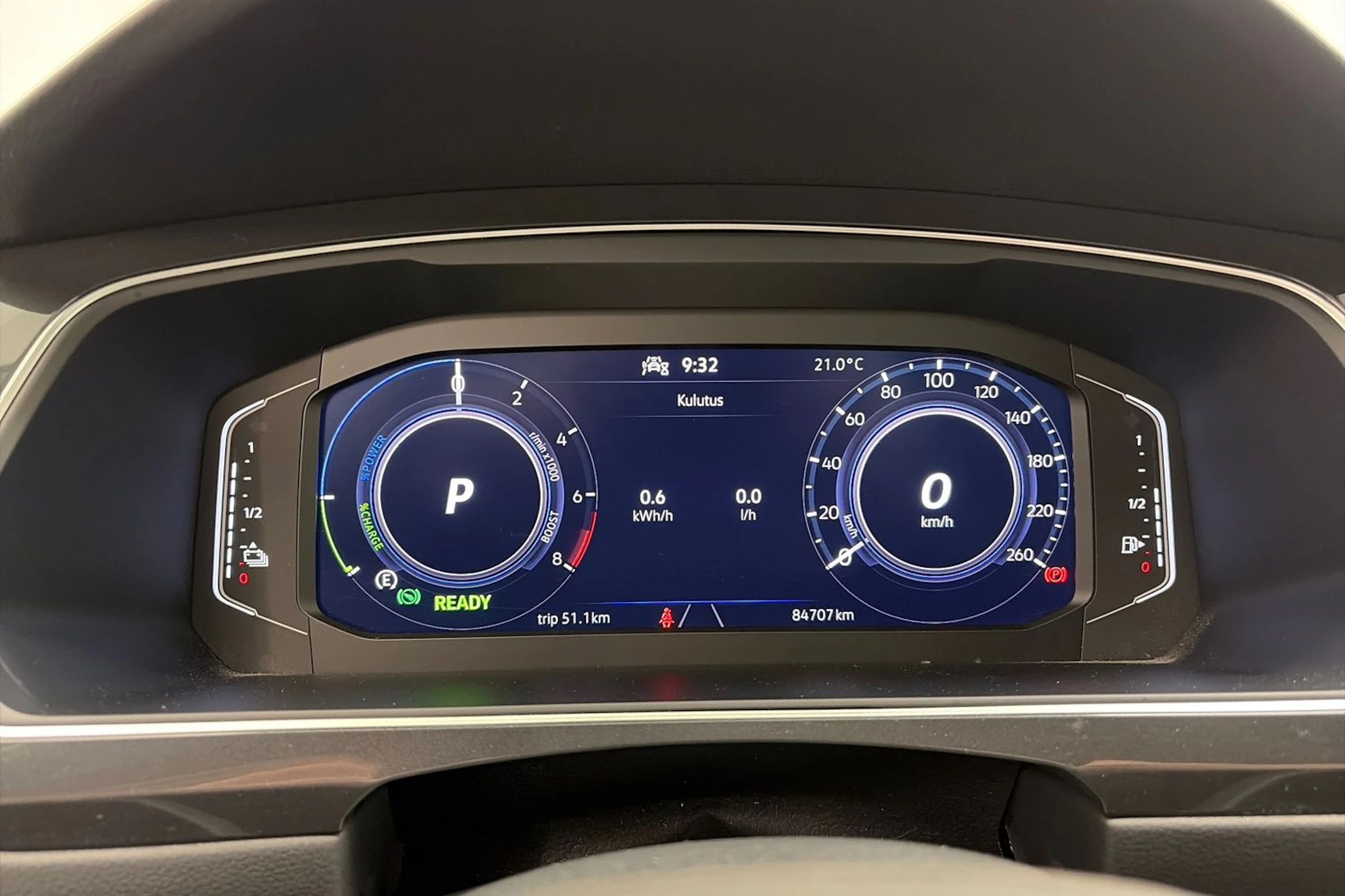 valkoinen Volkswagen Tiguan 2021 kuva 21.