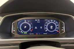valkoinen Volkswagen Tiguan 2021 kuva 21.