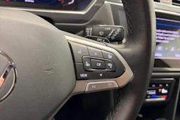 valkoinen Volkswagen Tiguan 2021 kuva 23.