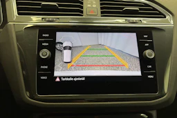 valkoinen Volkswagen Tiguan 2021 kuva 27.