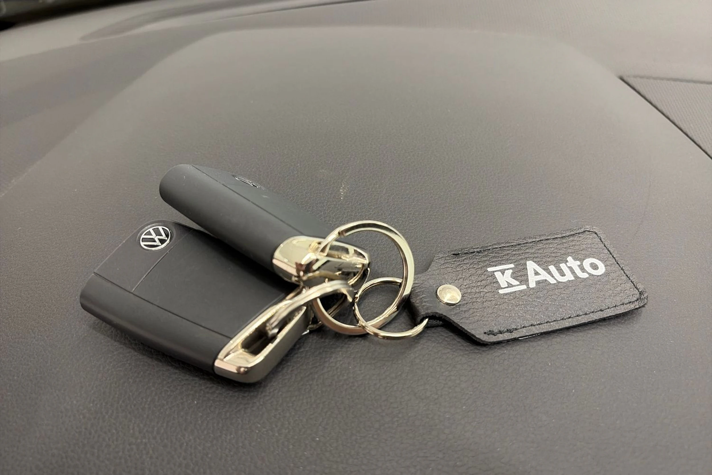 valkoinen Volkswagen Tiguan 2021 kuva 30.