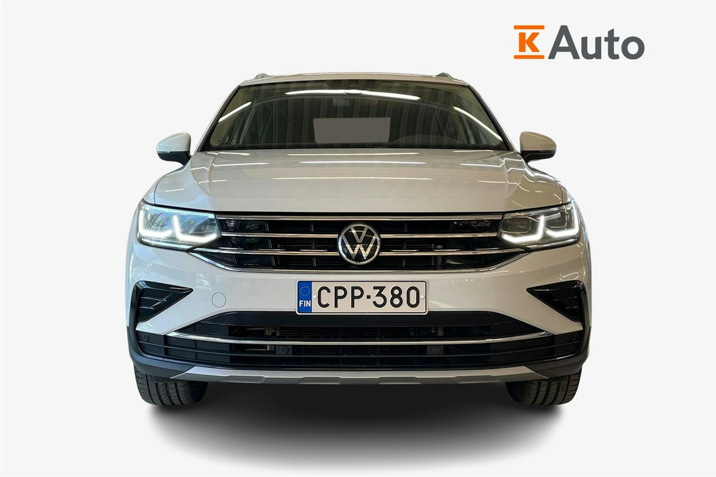 valkoinen Volkswagen Tiguan 2021 kuva 5.