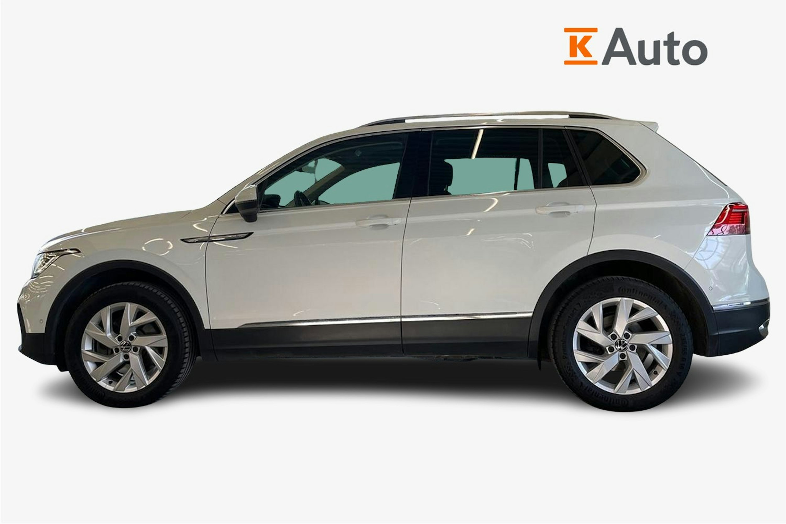 valkoinen Volkswagen Tiguan 2021 kuva 6.