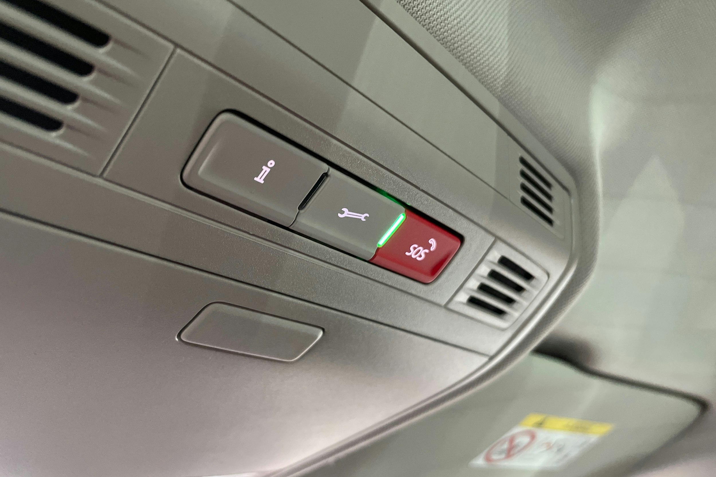Sininen Volkswagen Tiguan 2021 kuva 25.