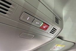 Sininen Volkswagen Tiguan 2021 kuva 25.
