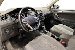 valkoinen Volkswagen Tiguan 2021 kuva 8.