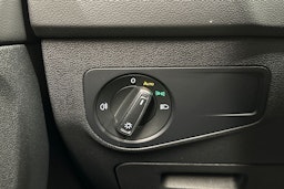 valkoinen Volkswagen Tiguan 2021 kuva 18.