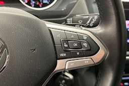 valkoinen Volkswagen Tiguan 2021 kuva 21.