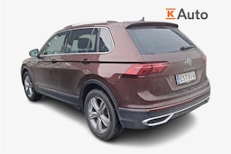 ruskea (beige) Volkswagen Tiguan 2021 kuva 2.