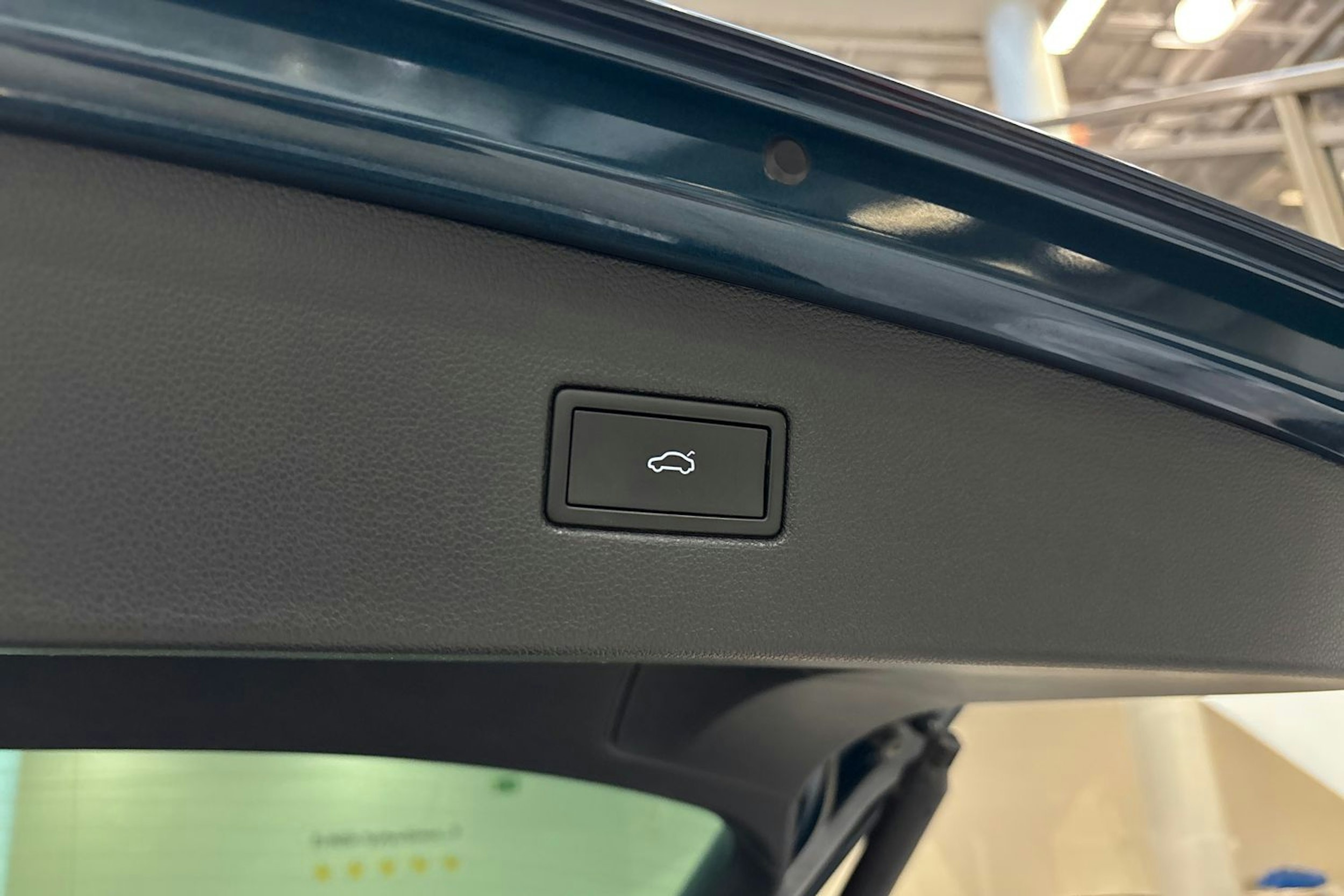 sininen Volkswagen Tiguan 2021 kuva 16.