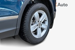 sininen Volkswagen Tiguan 2021 kuva 11.