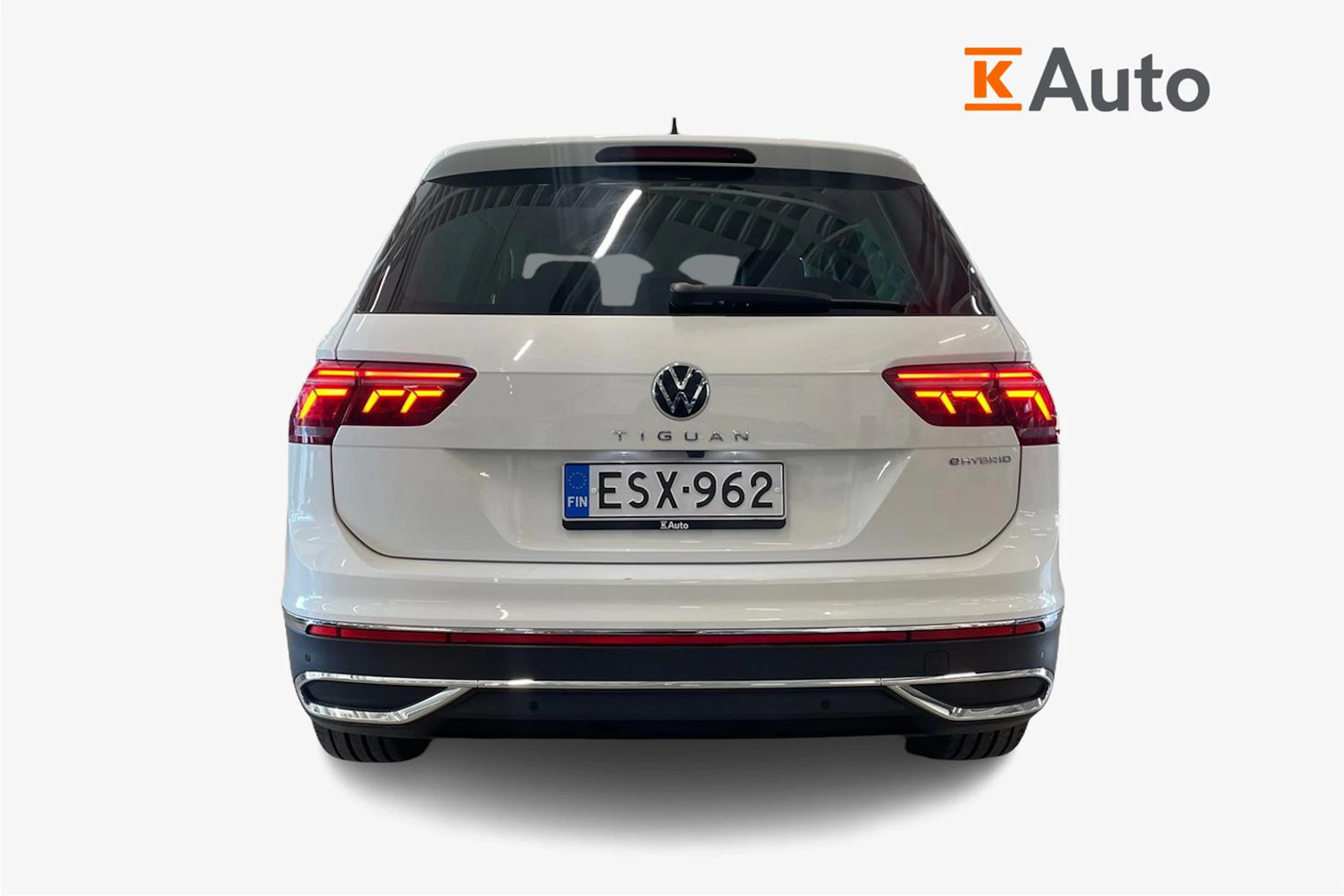 valkoinen Volkswagen Tiguan 2021 kuva 4.