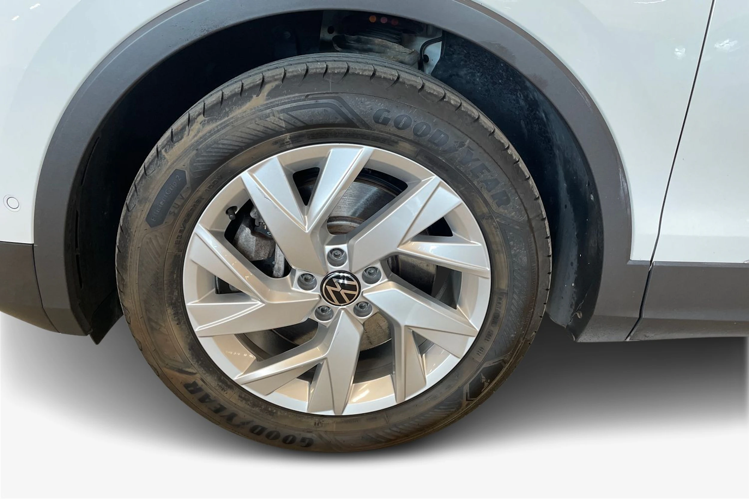 valkoinen Volkswagen Tiguan 2021 kuva 12.