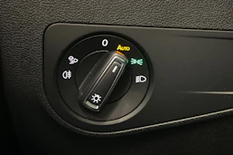 valkoinen Volkswagen Tiguan 2021 kuva 21.