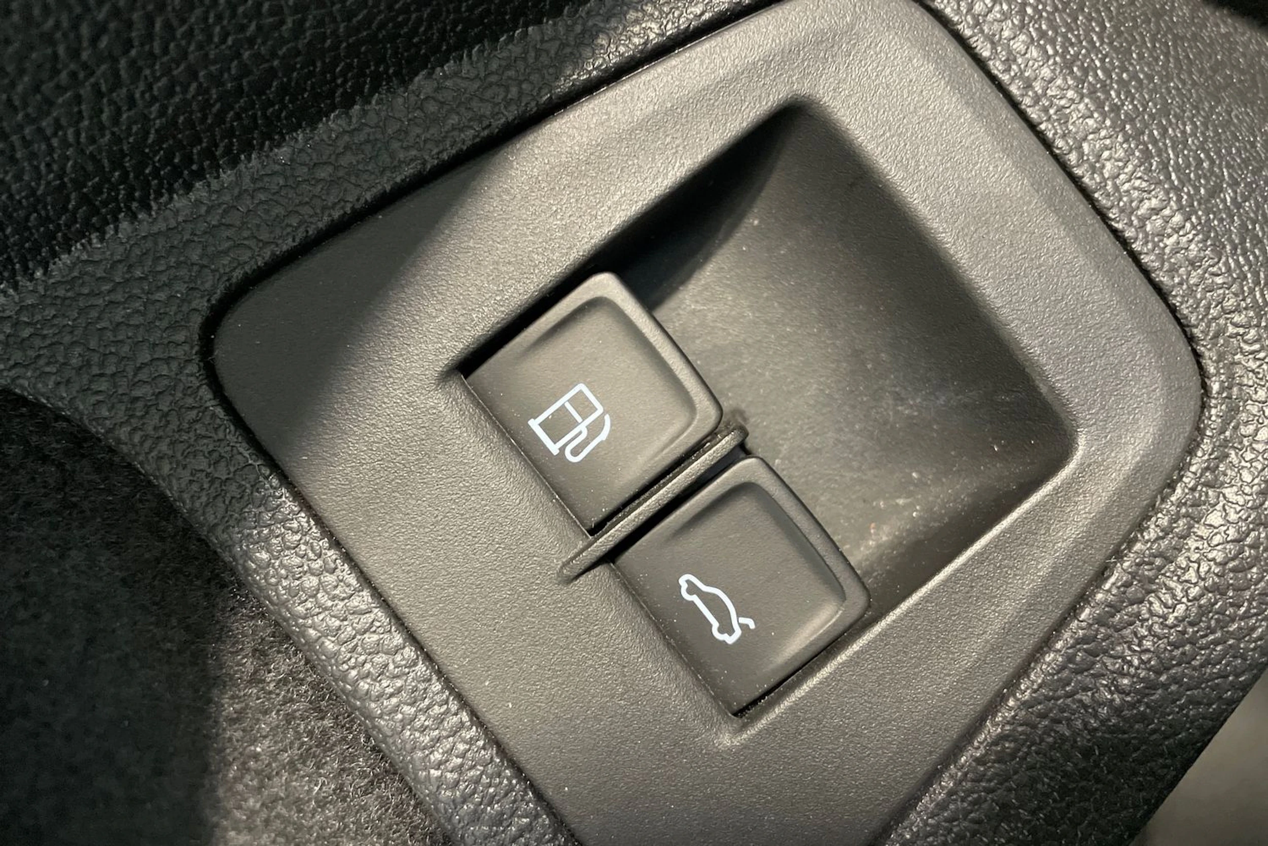 valkoinen Volkswagen Tiguan 2021 kuva 40.