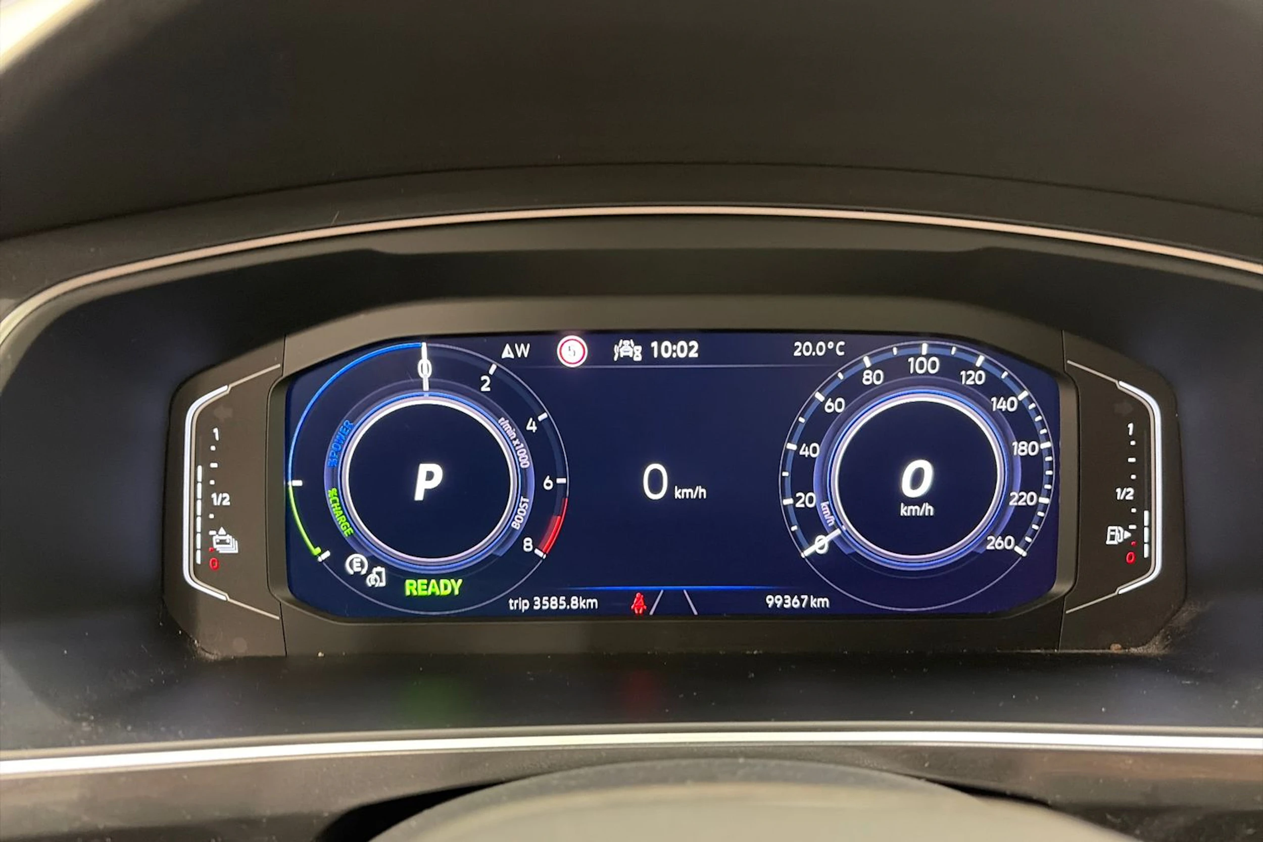 musta Volkswagen Tiguan 2021 kuva 18.