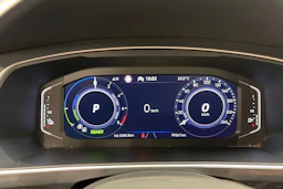 musta Volkswagen Tiguan 2021 kuva 18.