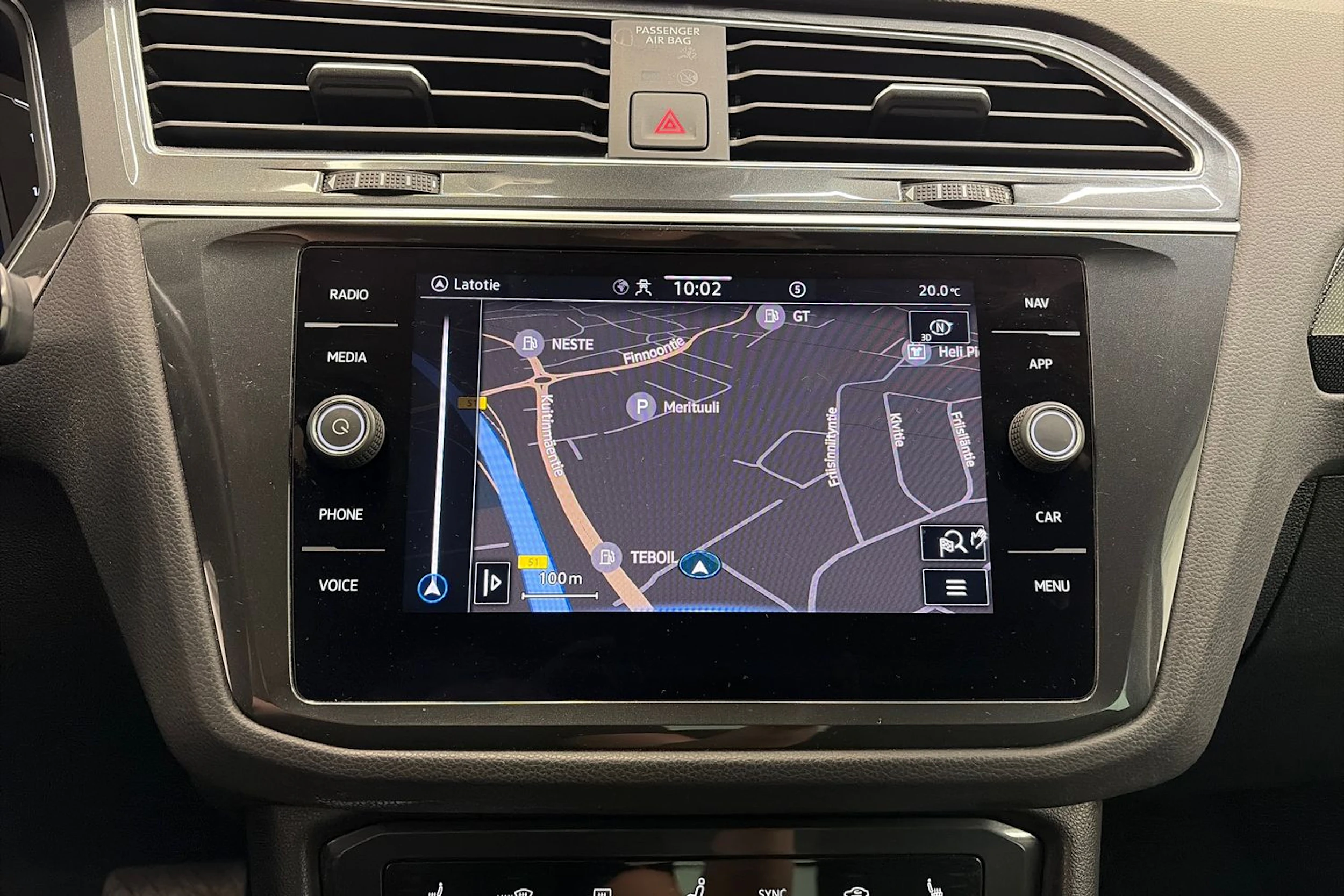 musta Volkswagen Tiguan 2021 kuva 21.