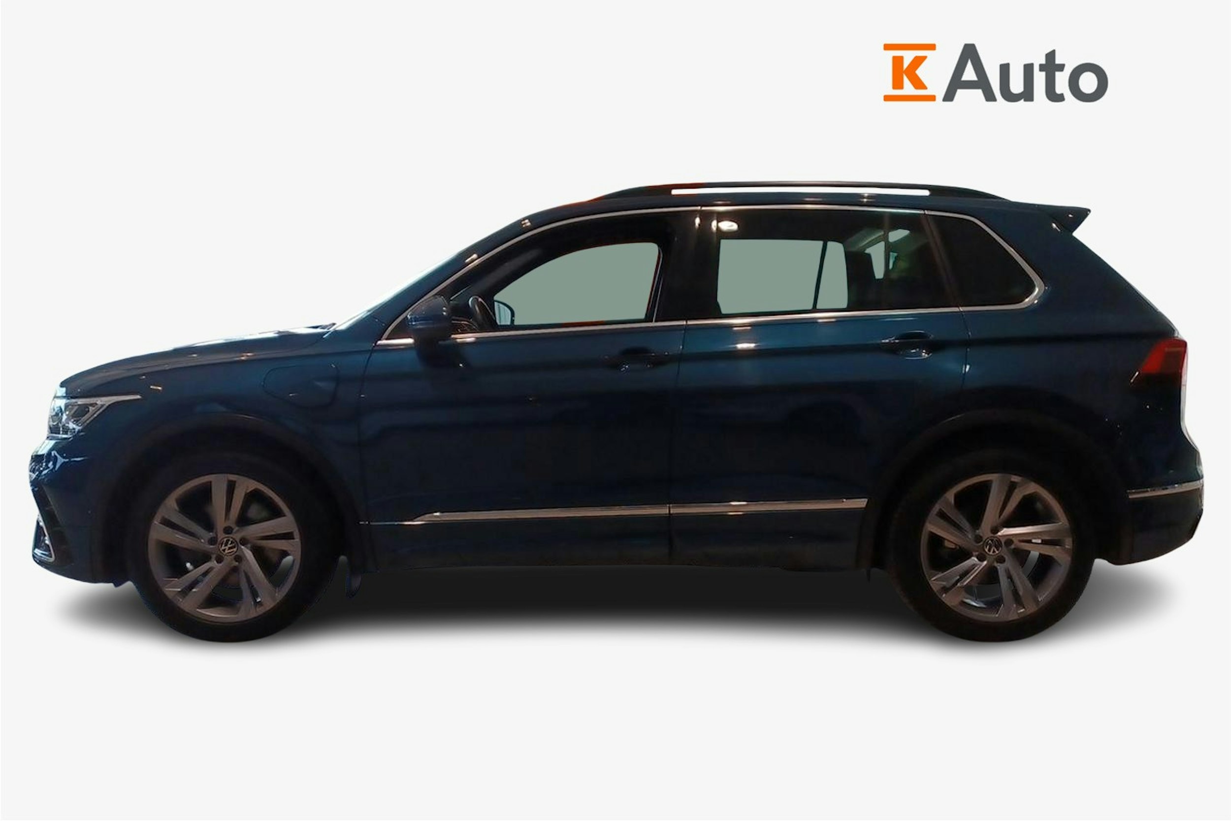 Sininen Volkswagen Tiguan 2021 kuva 6.