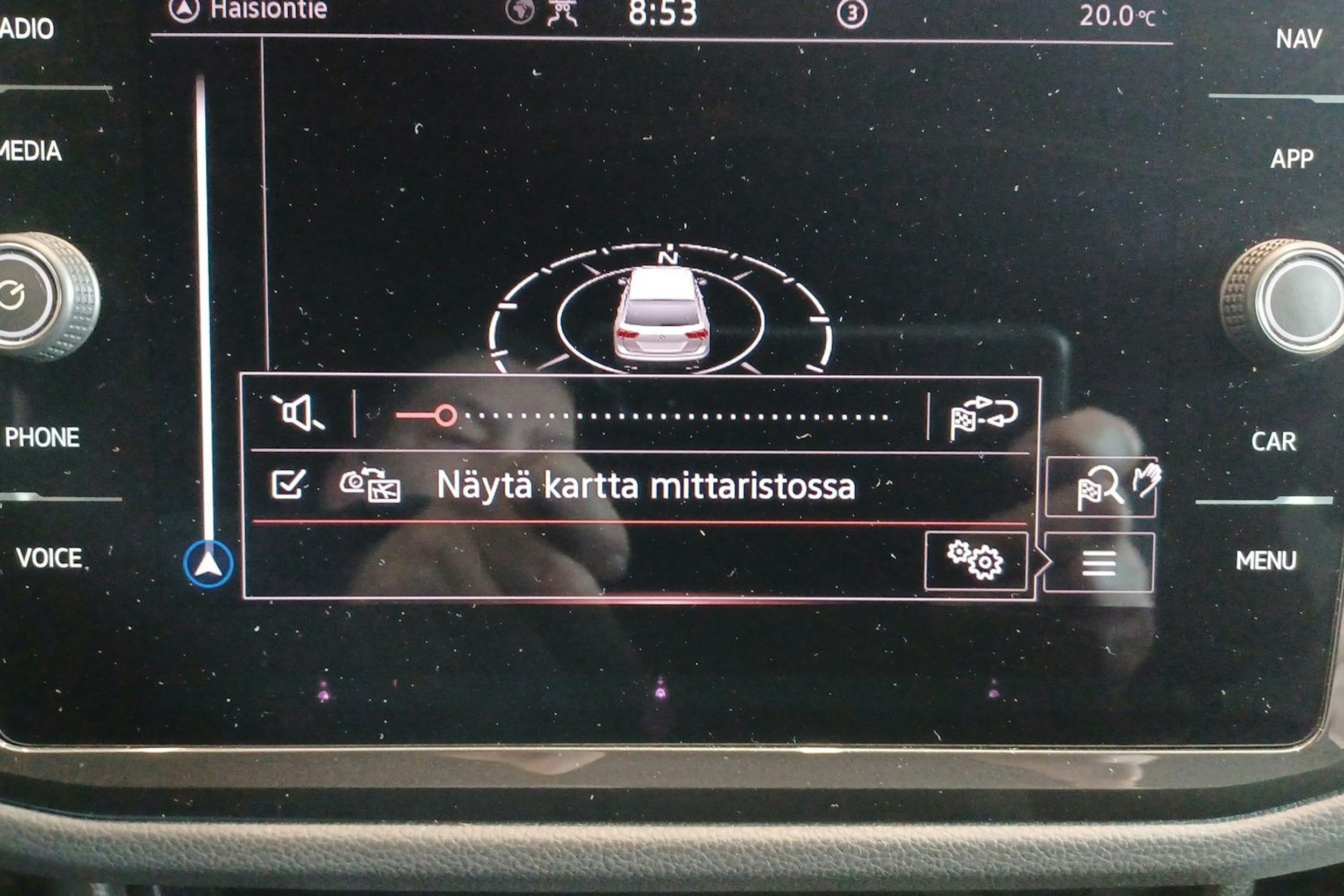 Sininen Volkswagen Tiguan 2021 kuva 21.