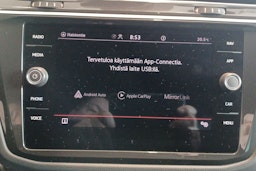 Sininen Volkswagen Tiguan 2021 kuva 22.