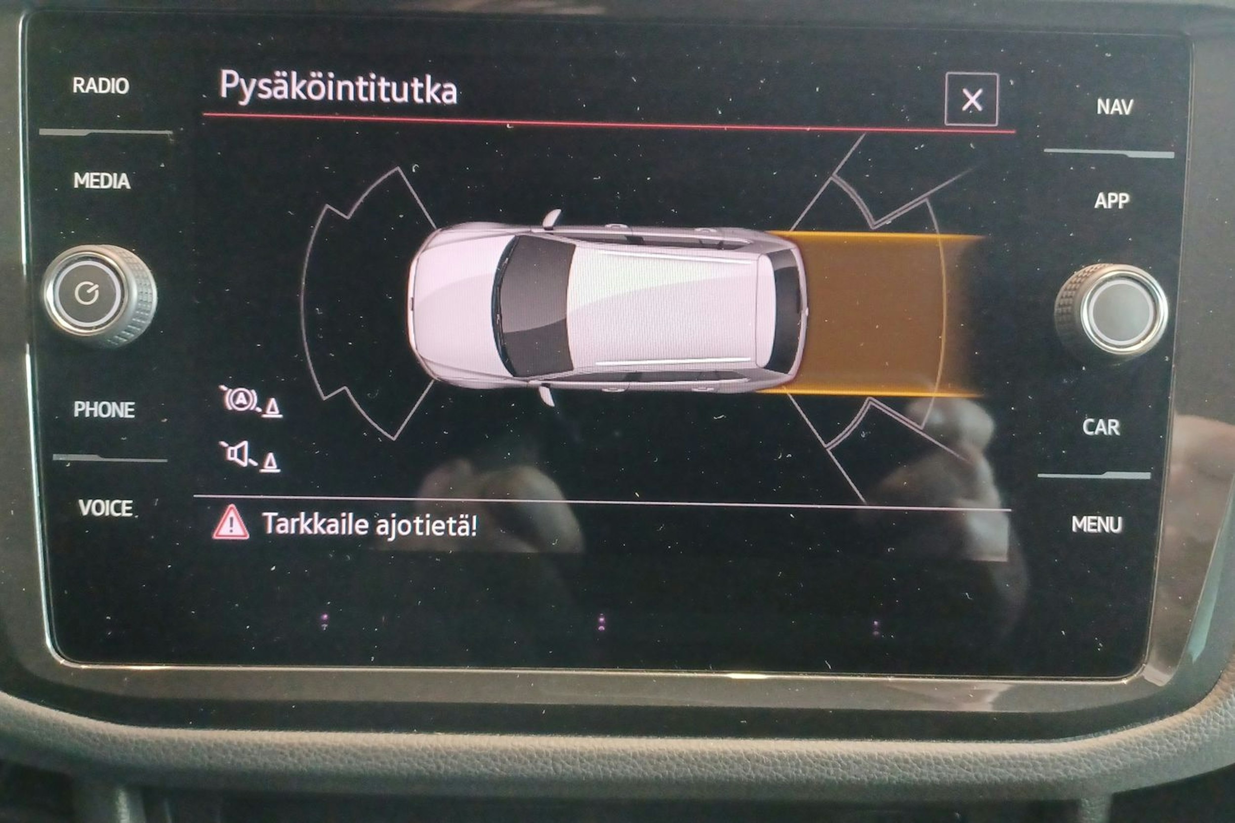Sininen Volkswagen Tiguan 2021 kuva 25.