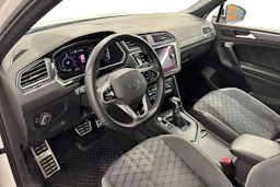 valkoinen Volkswagen Tiguan 2021 kuva 8.