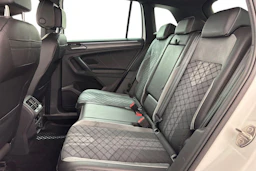 valkoinen Volkswagen Tiguan 2021 kuva 11.