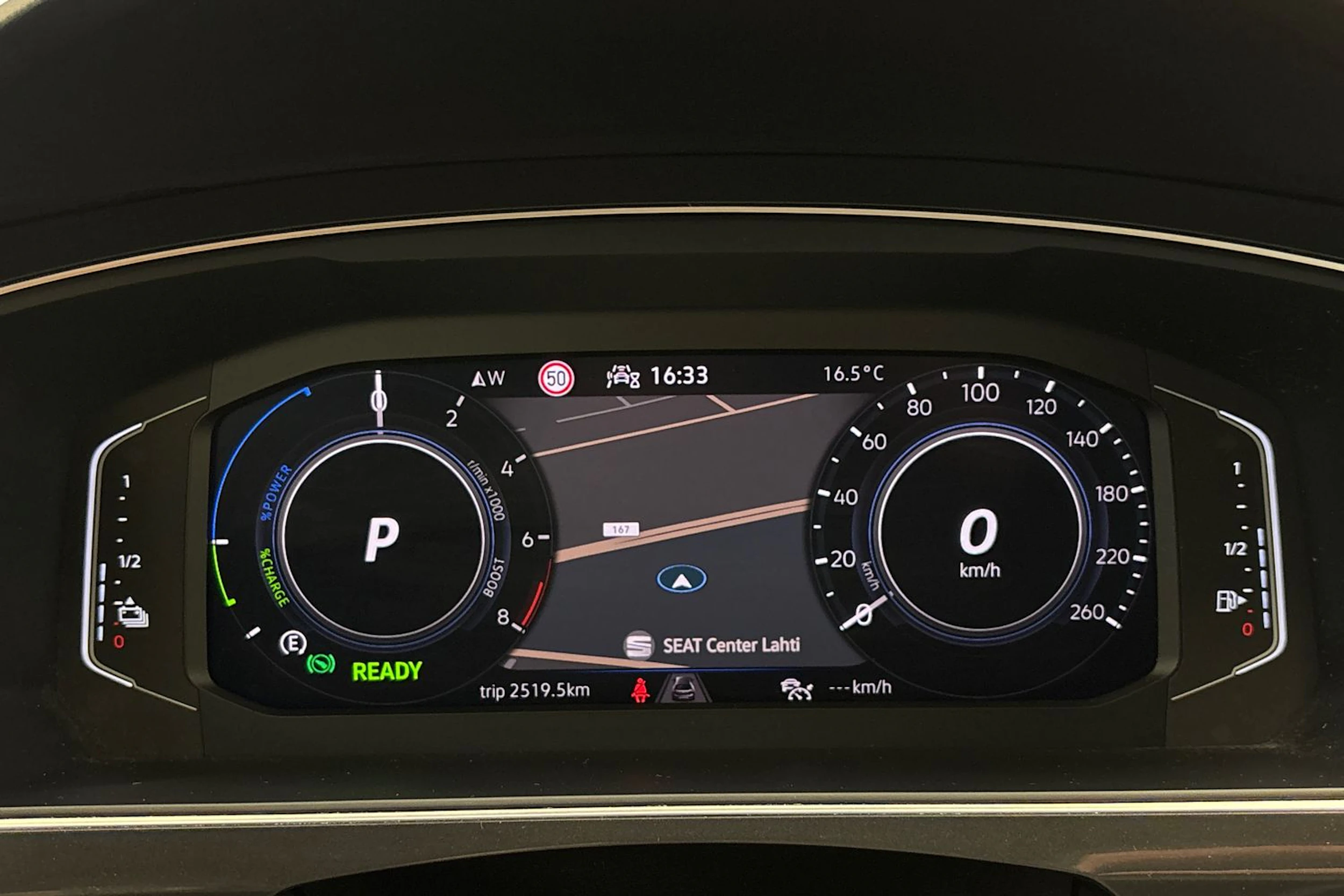 valkoinen Volkswagen Tiguan 2021 kuva 19.