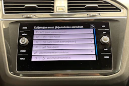 valkoinen Volkswagen Tiguan 2021 kuva 22.